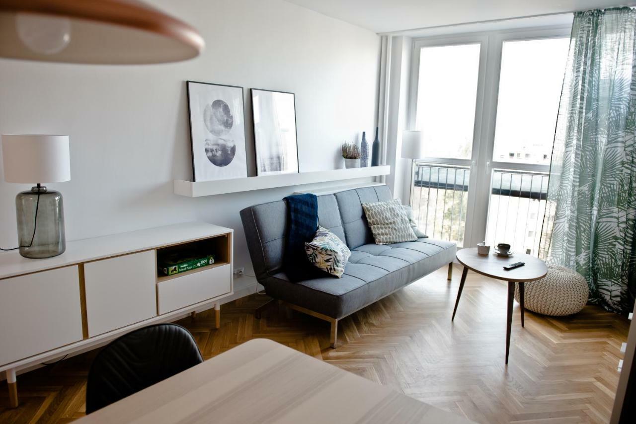 Apartament Chłodna Near To City Center *