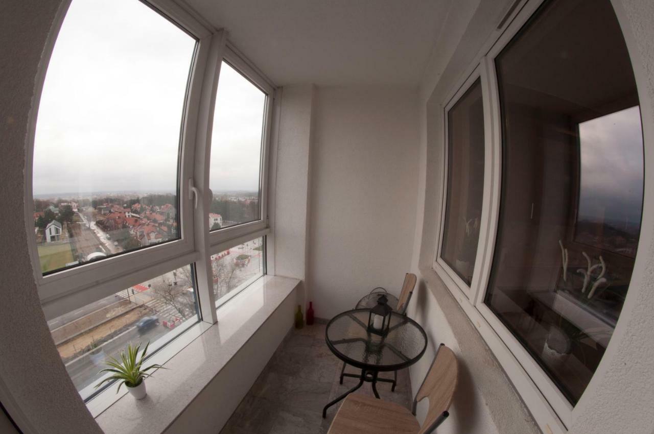 W Likwidacji - Zapraszamy Obok Apartamento *