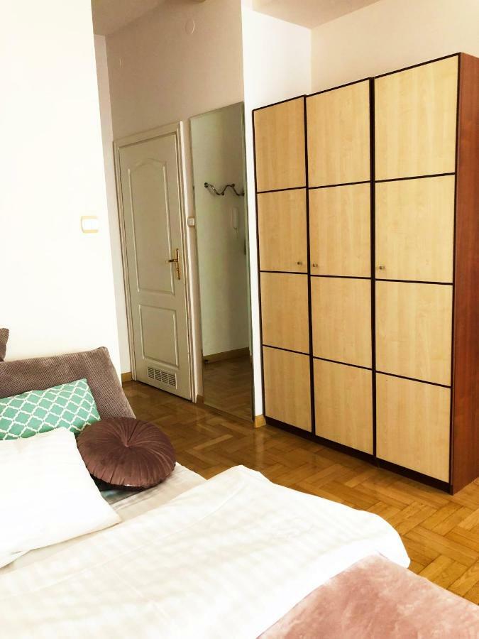 Apartment Sienna 93 - Cozy By Homeprime *