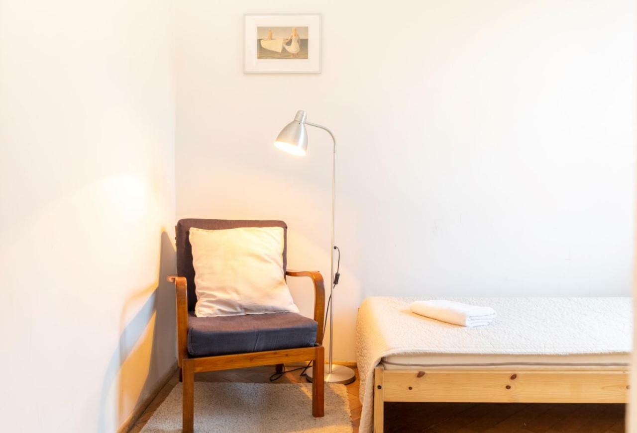 Concierge Old Town Square Apartment *