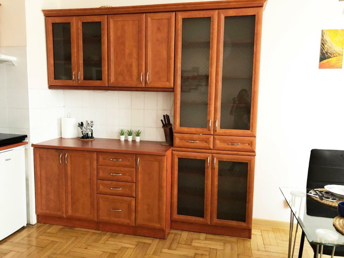 Sienna 93 - Cozy By Homeprime Apartment