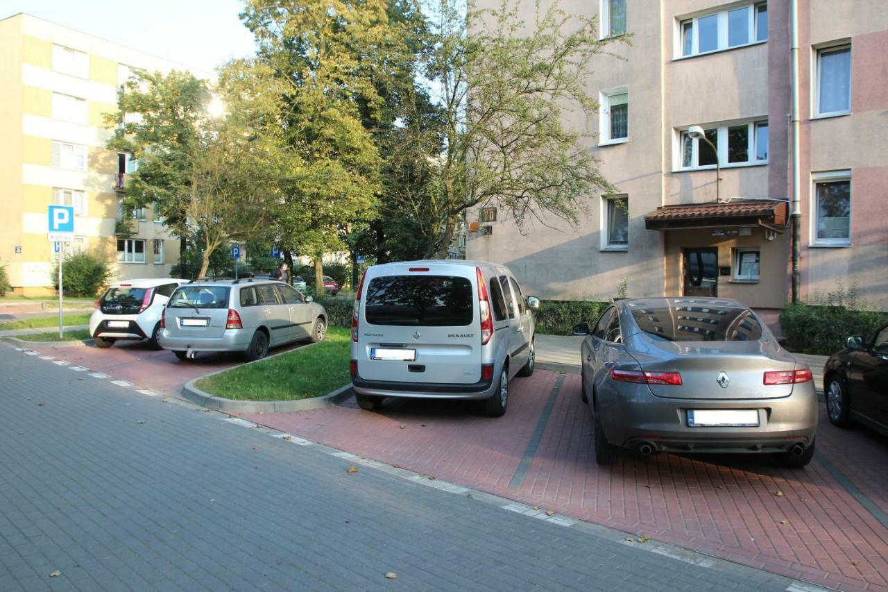 Apartment Torunska Road S8 *