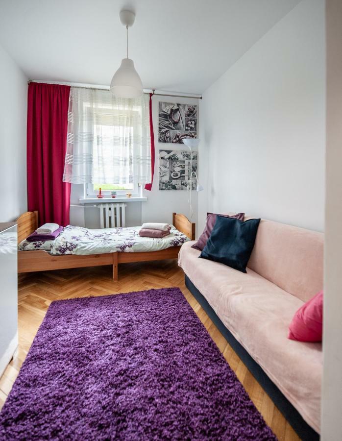 Torunska Road S8 Apartment Warsaw