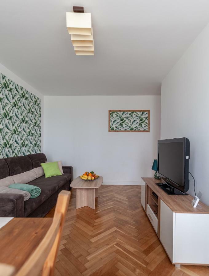 Torunska Road S8 Apartment
