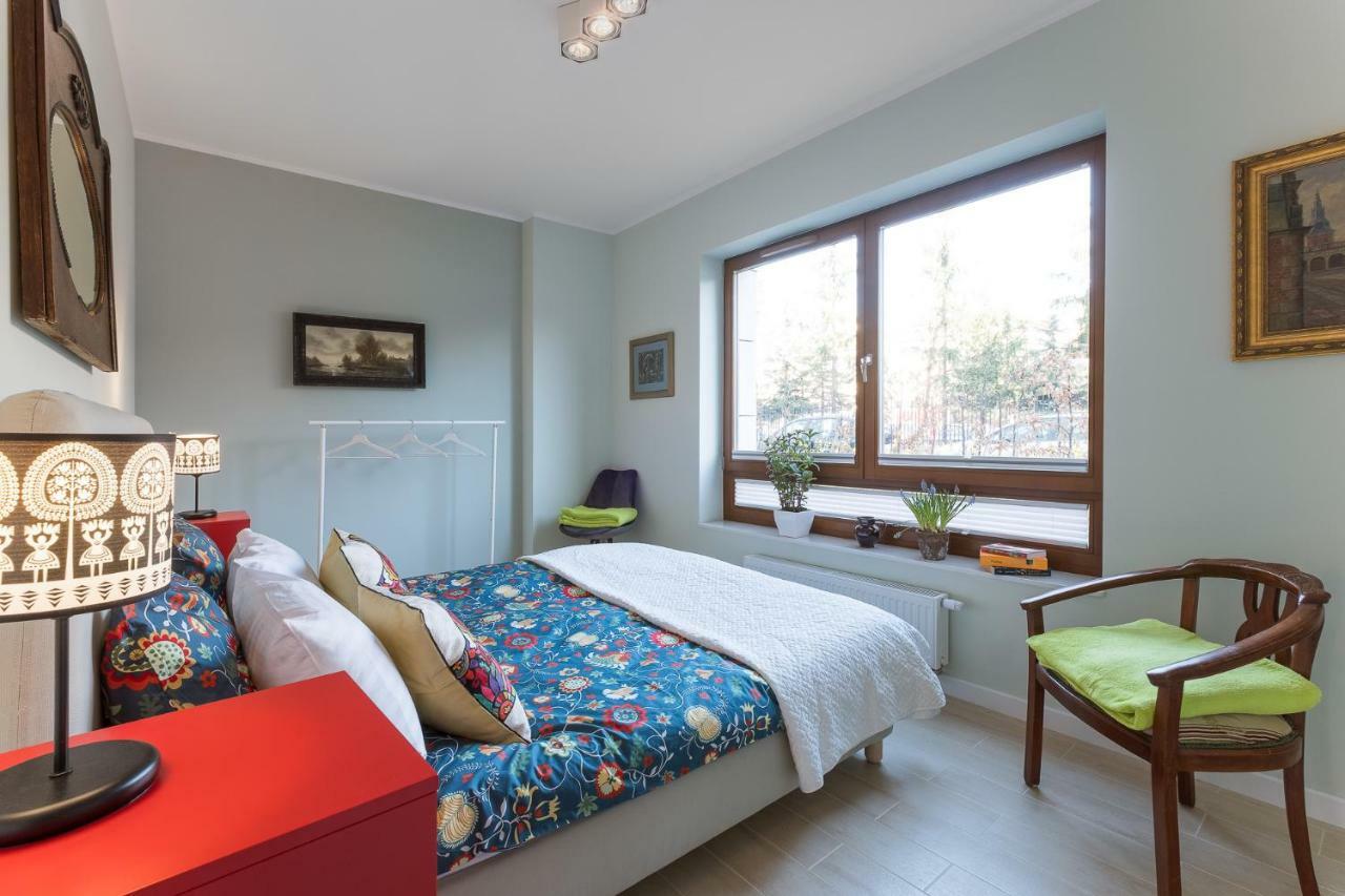 Folk Apartment