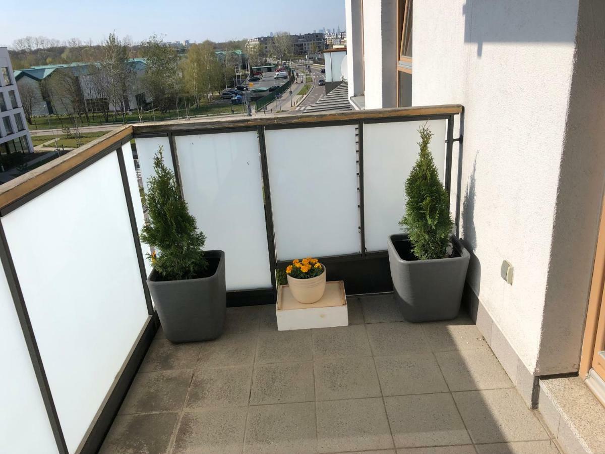 - Aparts Wilanow Ledochowska Apartment Warsaw