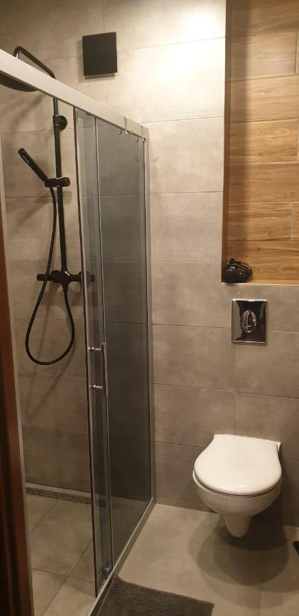Metro Rondo Onz Apartamento *