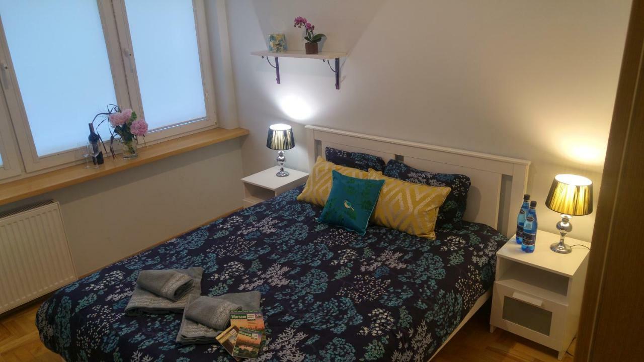 Rent0nline Hoza Center Metro Warsaw