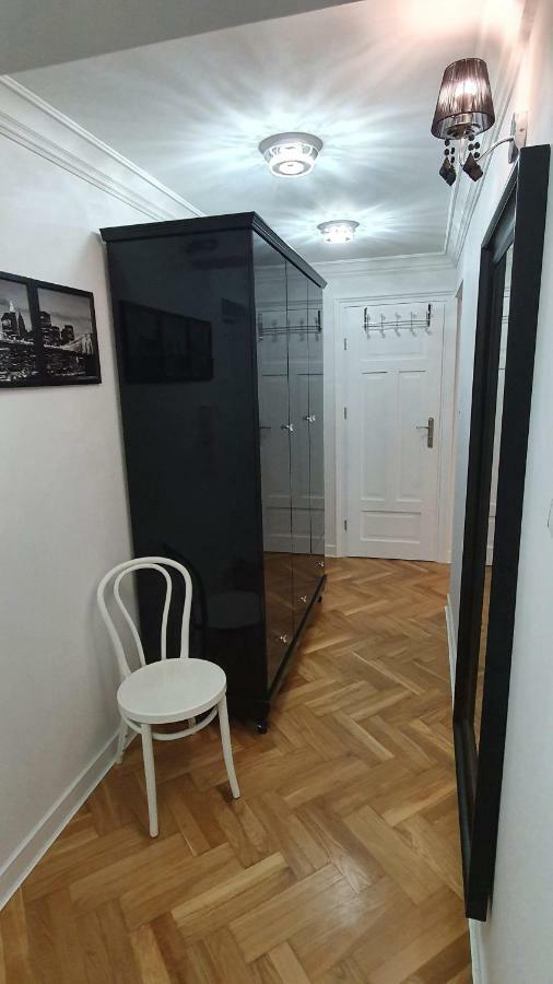 Apartment Apartament Twarda *