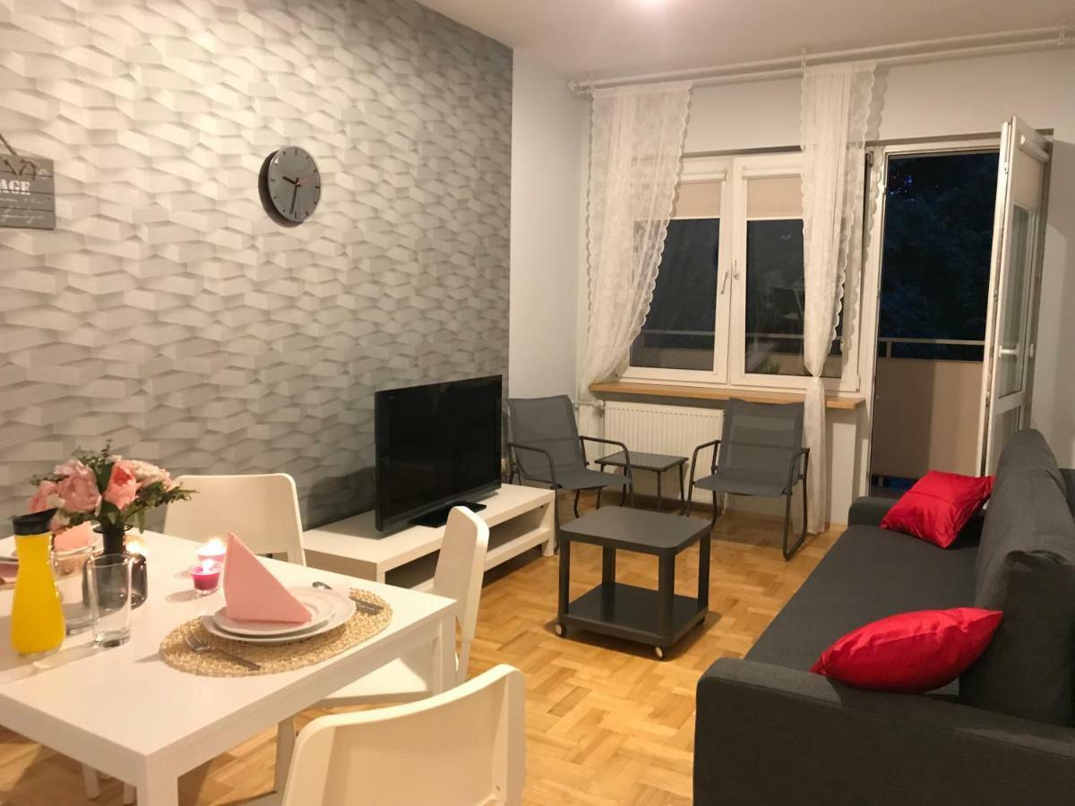 Apartment Rent0nline Hoza Center Metro Warsaw