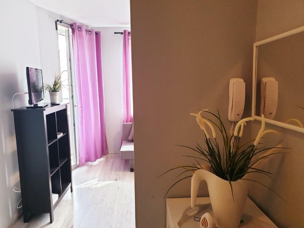 Promenada Apartment *