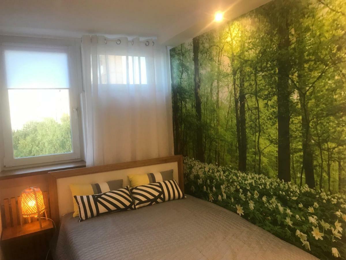 Apartment Grzybowska 6/10 *