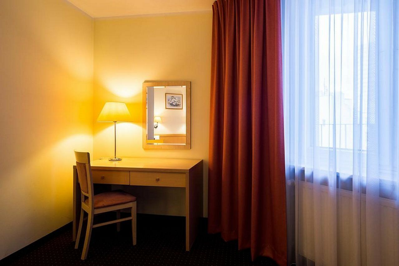 Aparthotel Zgoda By Desilva 3*