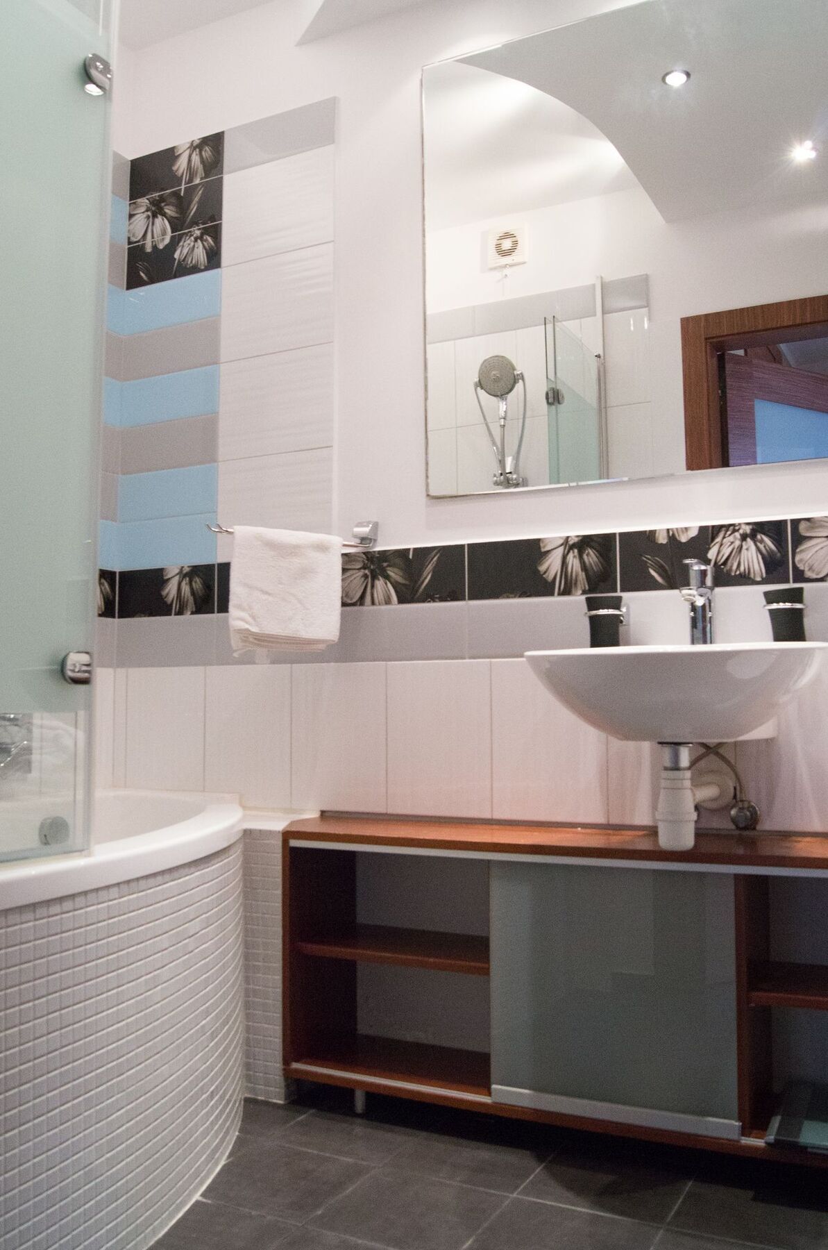 Shortstaypoland Serocka B42 Apartamento *