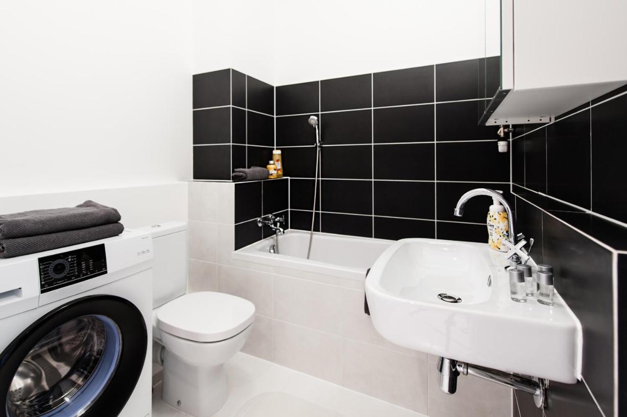 Apartament Super Apart Dywizjonu 303 175/8
