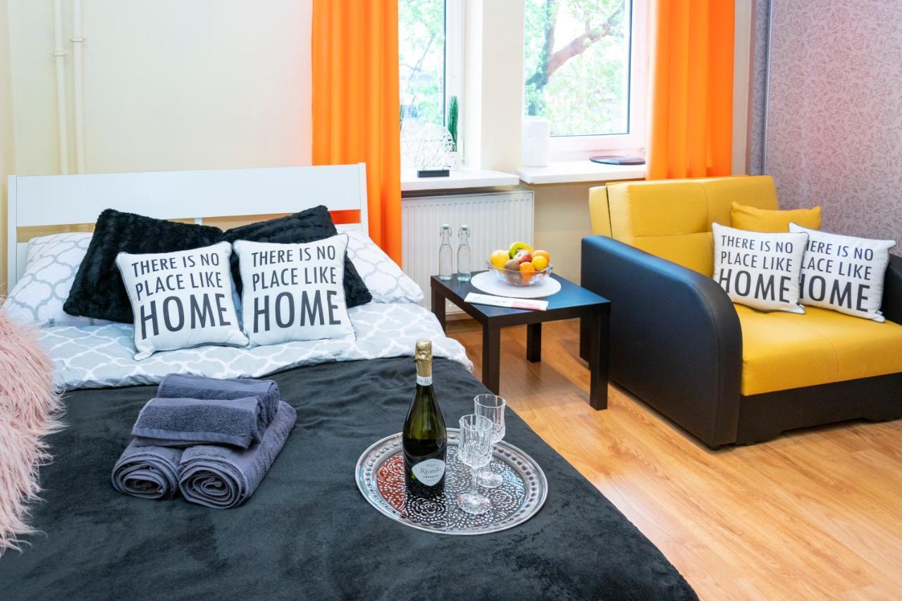 Solidarności Square Apartament *