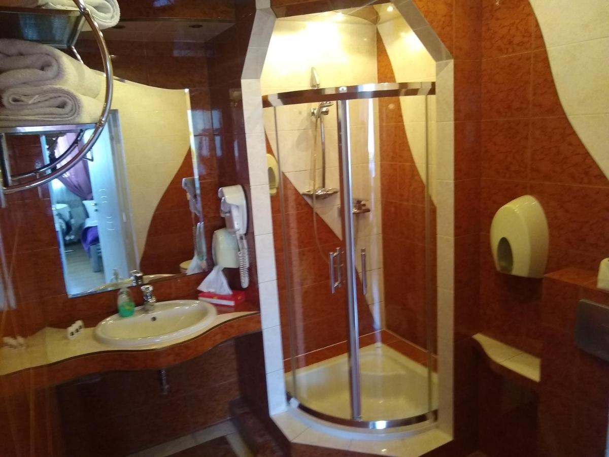Bed & Breakfast My - Czarny Kot 3*