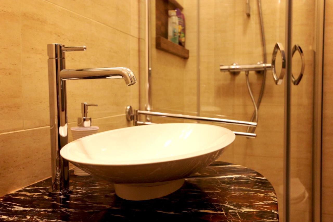 Apartamento Krakowskie Przedmiescie 