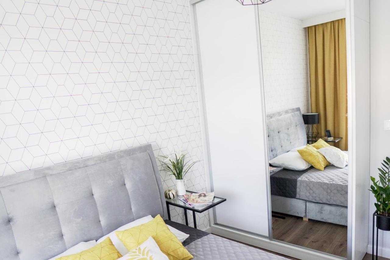 Vizzit Us Premium Apartment *