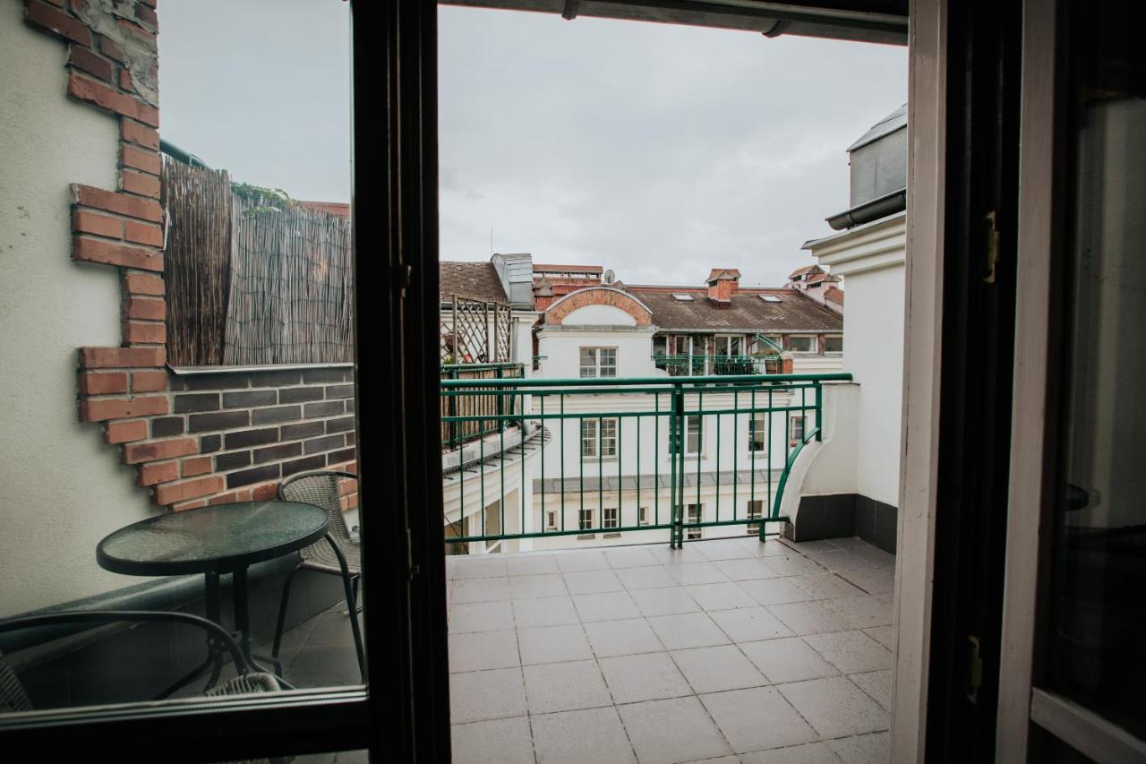 Wood Stara Ochota Hospedagem domiciliar Varsóvia