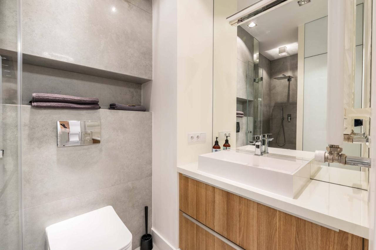 Galeria Rondo Wiatraczna Apartment Warsaw
