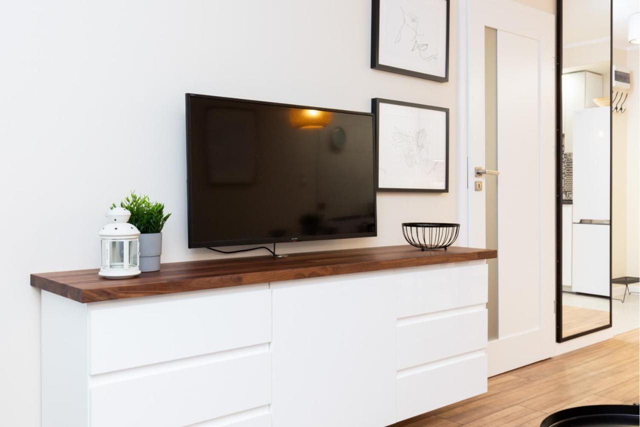 Krolewska By Renters Apartment Warsaw