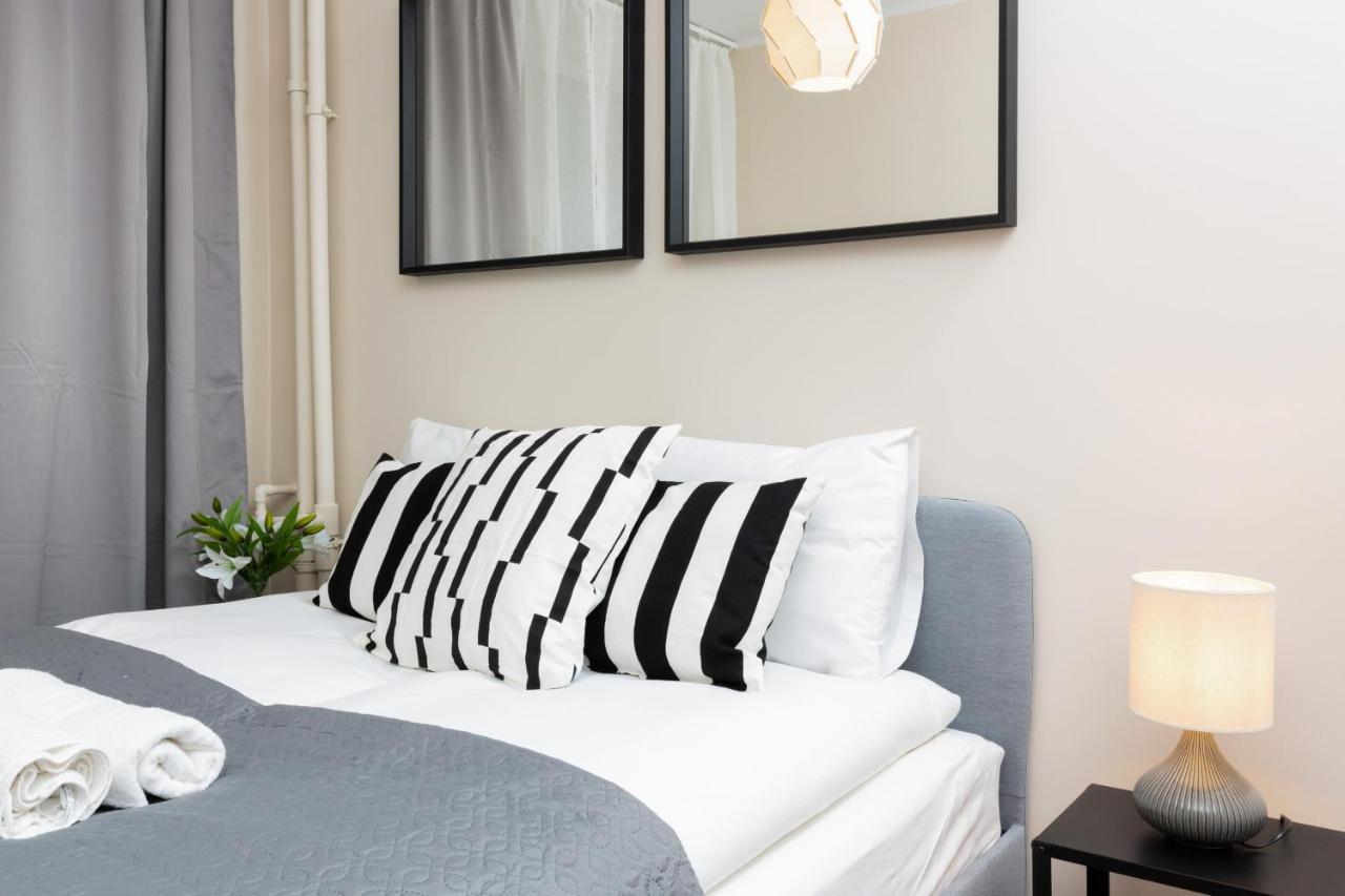Krolewska By Renters Apartment Warsaw