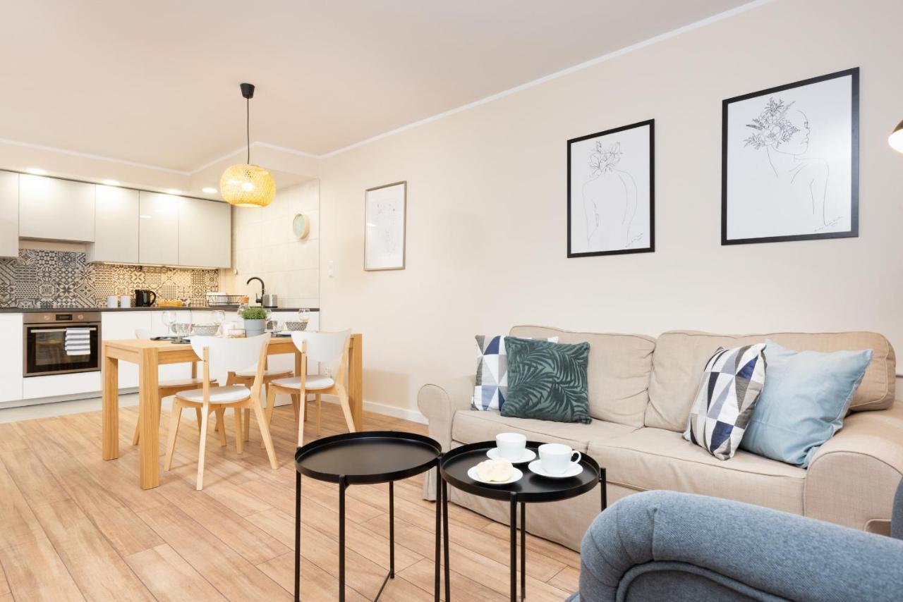 Krolewska By Renters Apartment *