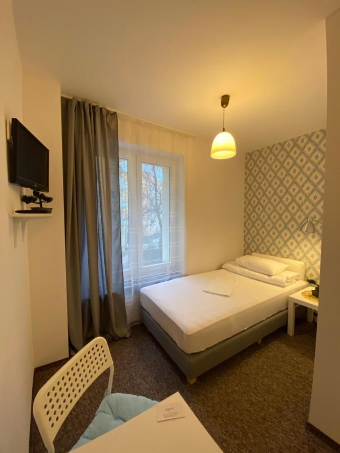 Pastel Guest Homestay Warsaw