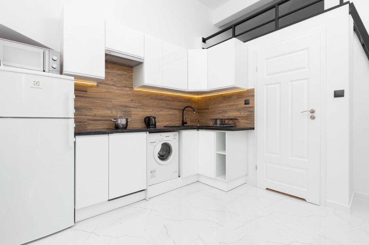Aleje Jerozolimskie 85 By Renters Warsaw