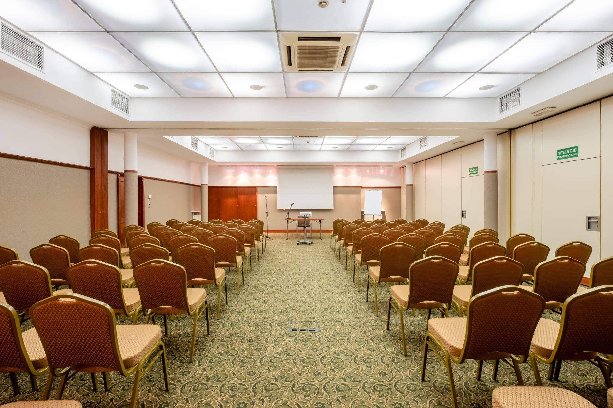 Hetman 3* Warsaw