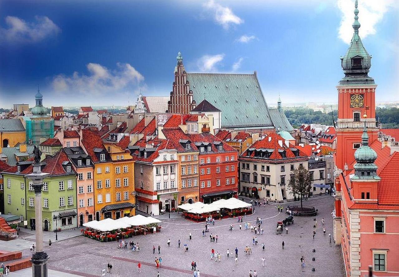 Elegant View Apartment Warsaw