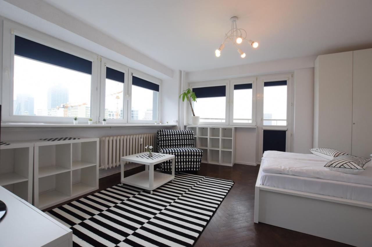 Elegant View Apartment Warsaw