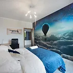 P&O Business Serviced Apartments Cybernetyki
