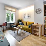 Ochota P&O Serviced Apartments