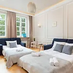 Rent Like Home - Piwna 17/19