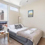Rent Like Home - Zelazna 58/62