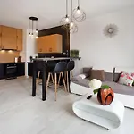 Cybernetyki 6B Serviced Accommodation