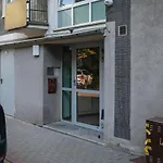 Panska 3 - Apartment With Balcony By Noclegi Renters