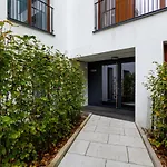 Apartments Warsaw Magazynowa By Noclegi Renters