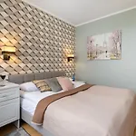 Apartment Slominskiego 5 II With Balcony By Noclegi Renters