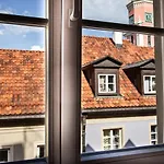 Świętojańska Old Town Apartment
