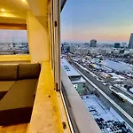 Super Apartament Red Centrum Best View In Town 2X Metro Fast Wifi 300 Mbs Netflix Appletv Smarttv Spotify Panorama Miasta