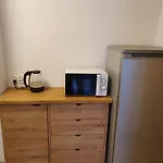 Hostel Mleczna - Metro Zacisze