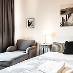 Powisle Superior Apartment