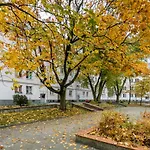 Metro Plac Wilsona Apartment