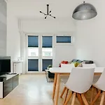 ShortStayPoland Grzybowska (B16)