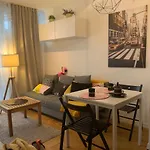 Stylecomfort Flamingo House