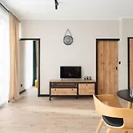 Superapart Aignera Apt 4, Family Friendly Oasis