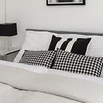Rent Like Home - Plac Grzybowski 6